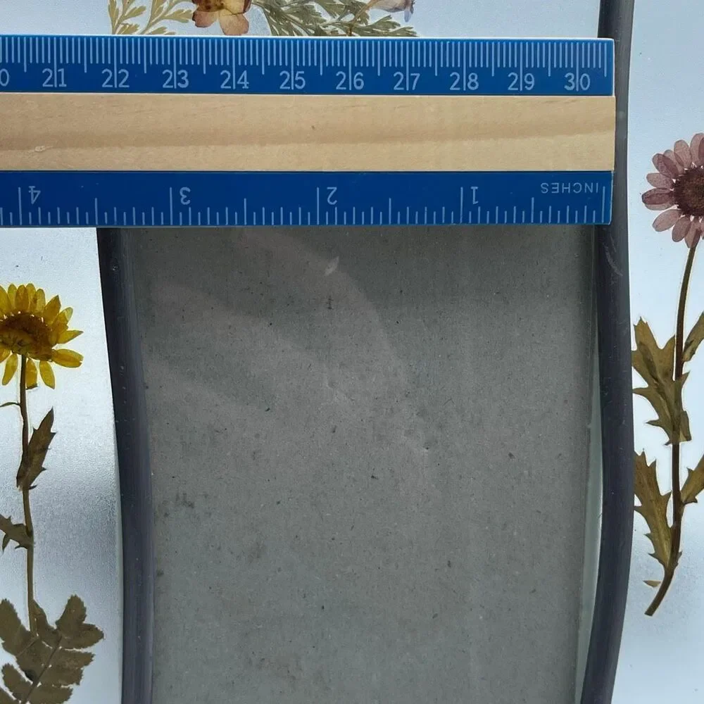 Vintage Worldmarket dried flower leaded rectangular picture frame